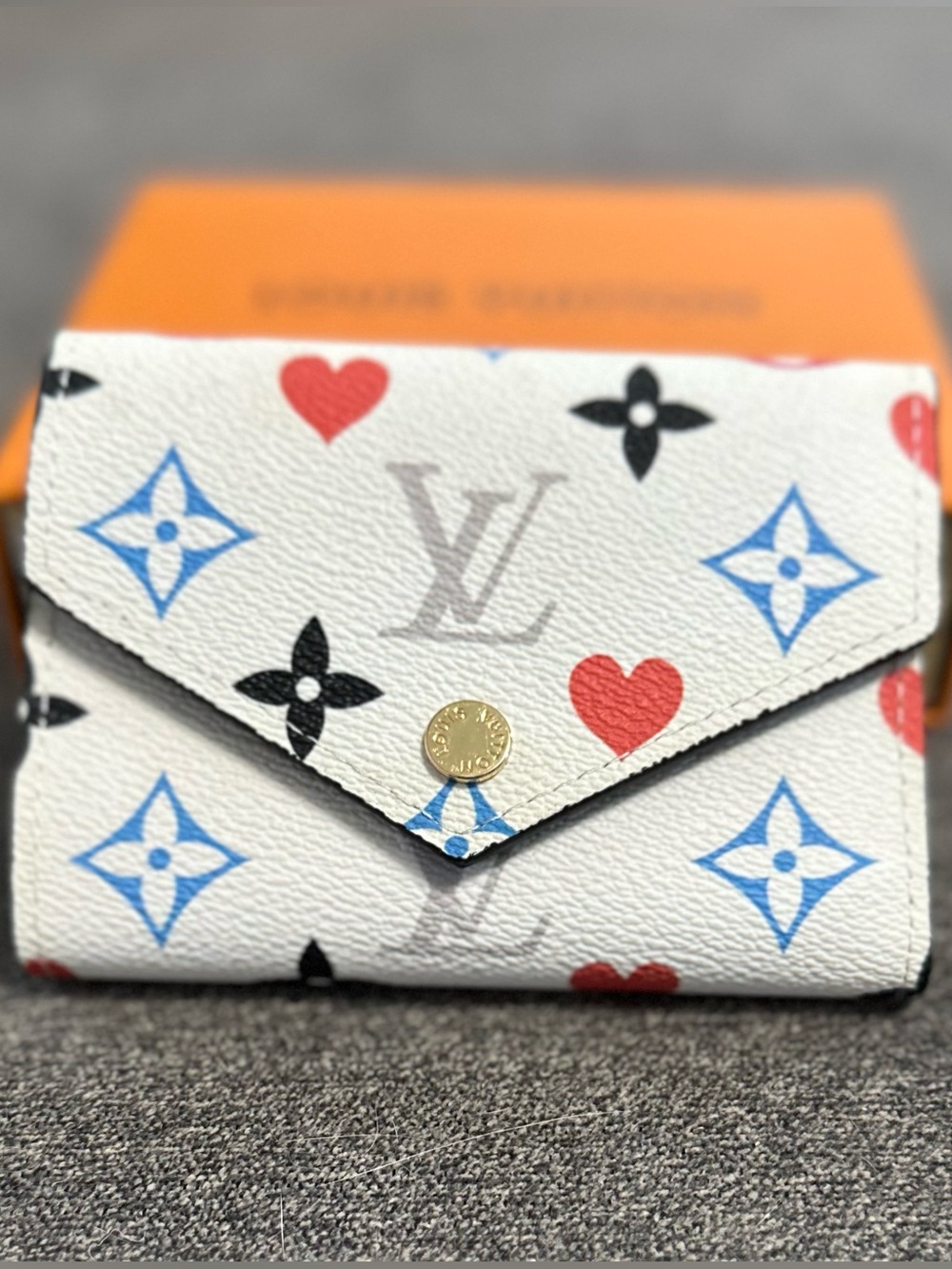 Unique White Printed Wallet